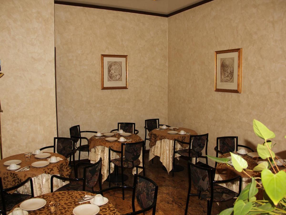 אורביאטו Hotel Valentino Centro Storico מראה חיצוני תמונה