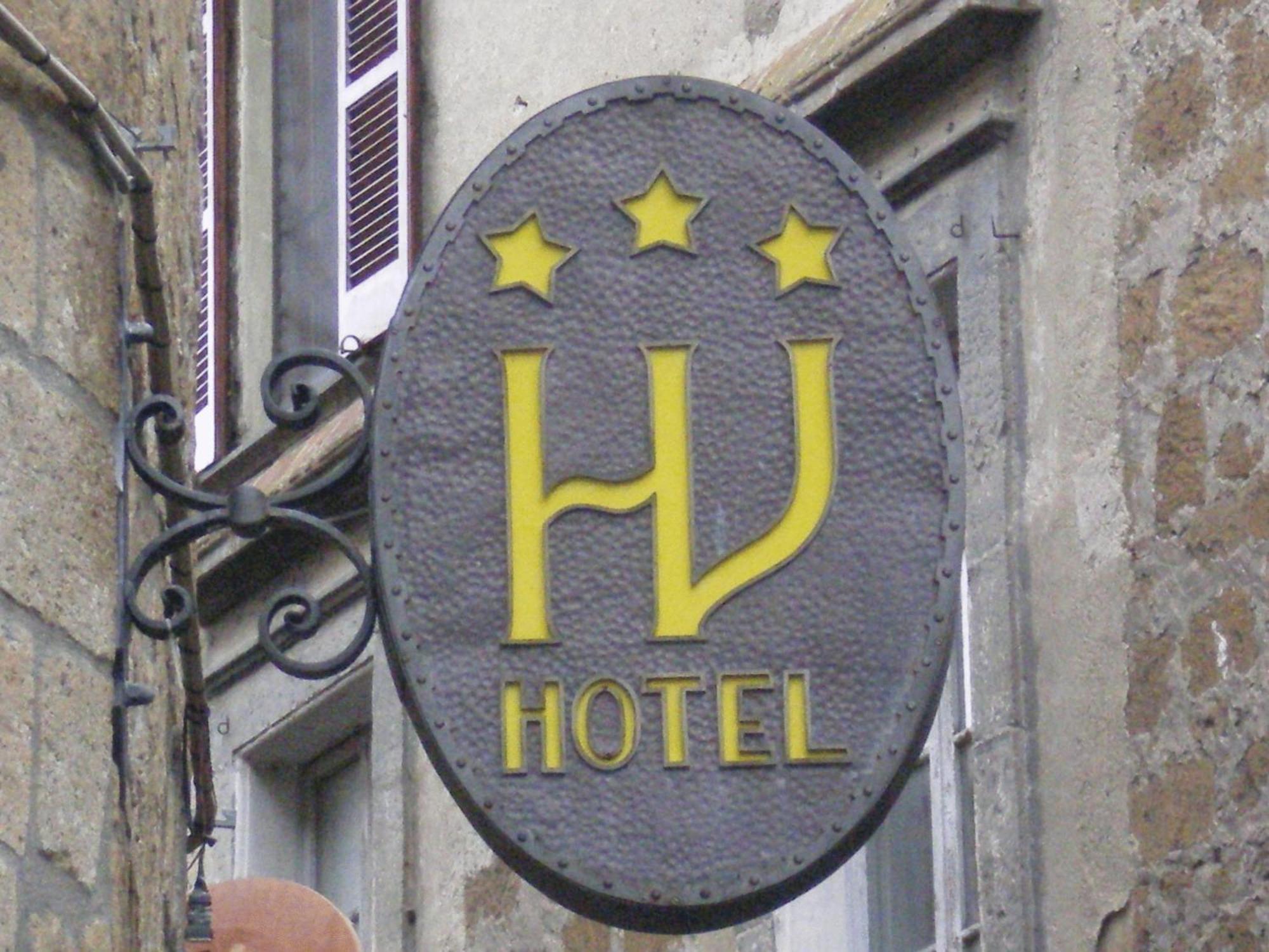 אורביאטו Hotel Valentino Centro Storico מראה חיצוני תמונה