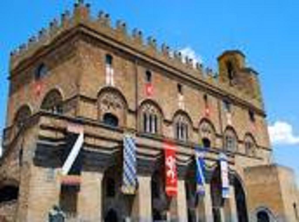 אורביאטו Hotel Valentino Centro Storico מראה חיצוני תמונה